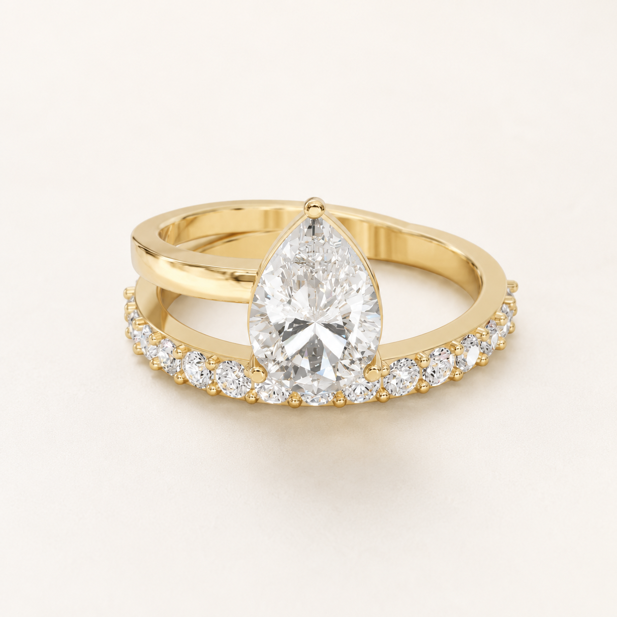 1.25 CT Pear Diamond Split Band Ring in Yellow Gold, White Gold & Rose Gold
