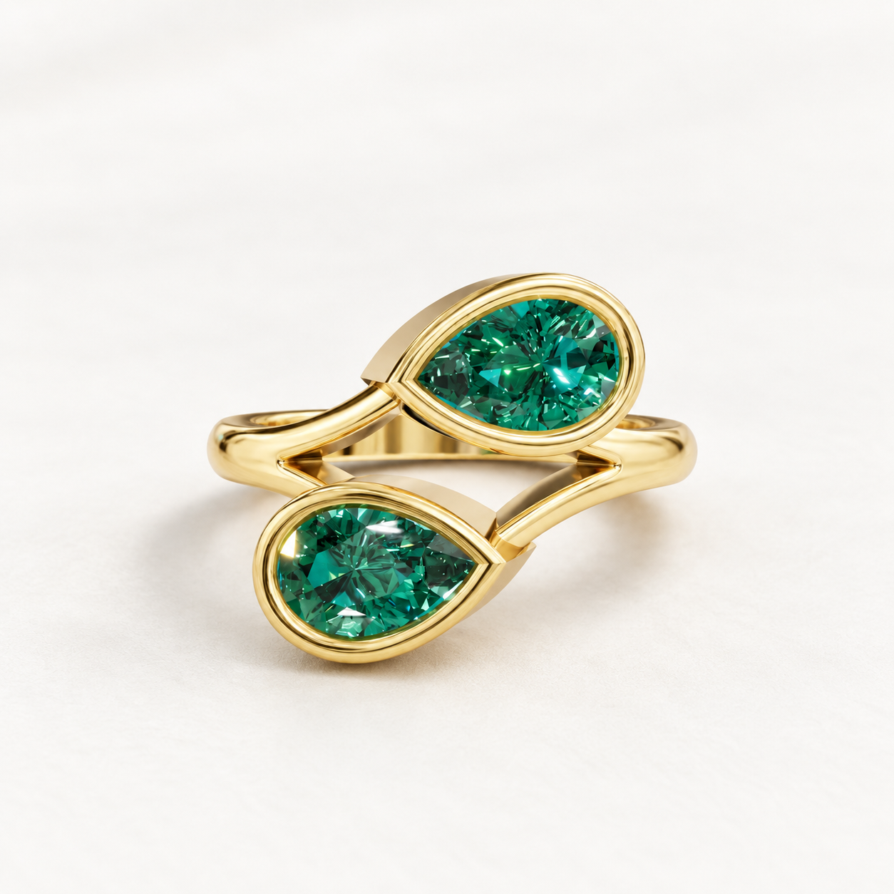 1.560 CT Green Pear Cut Lab Grown Diamond Toi et Moi Ring in White Gold, Yellow Gold & Rose Gold | Modern Engagement